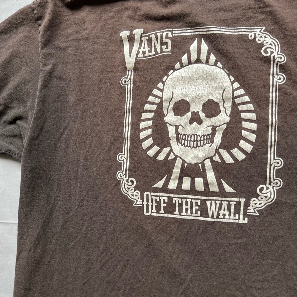 Vans Brown Tee with White Skull & Spade Graphic